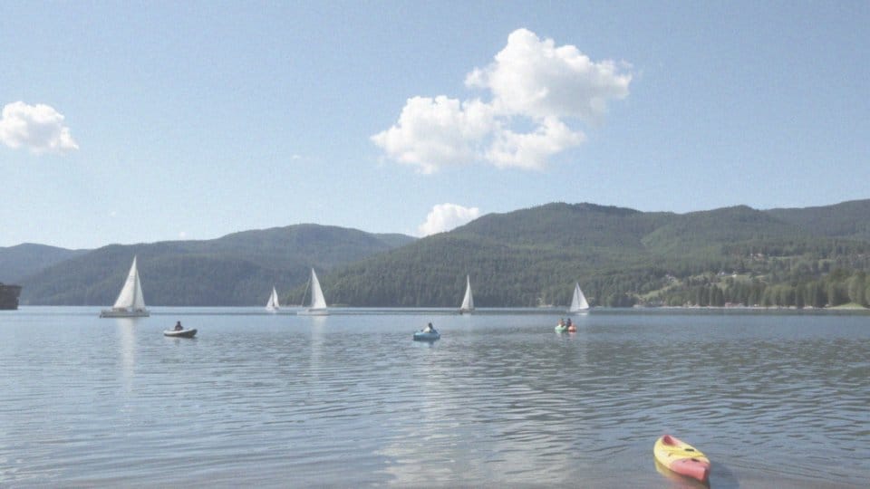 Jakie sporty wodne można uprawiać na Jeziorze Solińskim i Myczkowieckim?