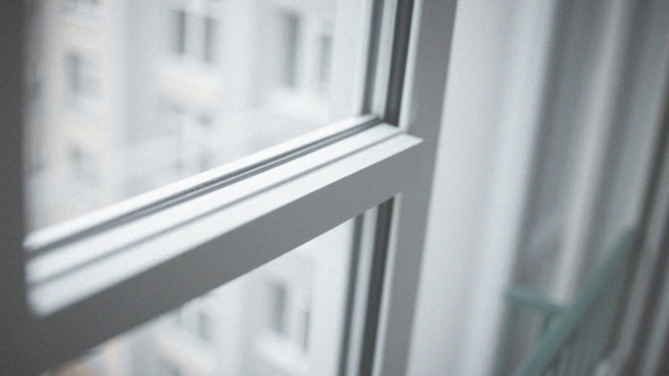 Nawiewniki do okien Castorama – jak wybrać i zamontować?